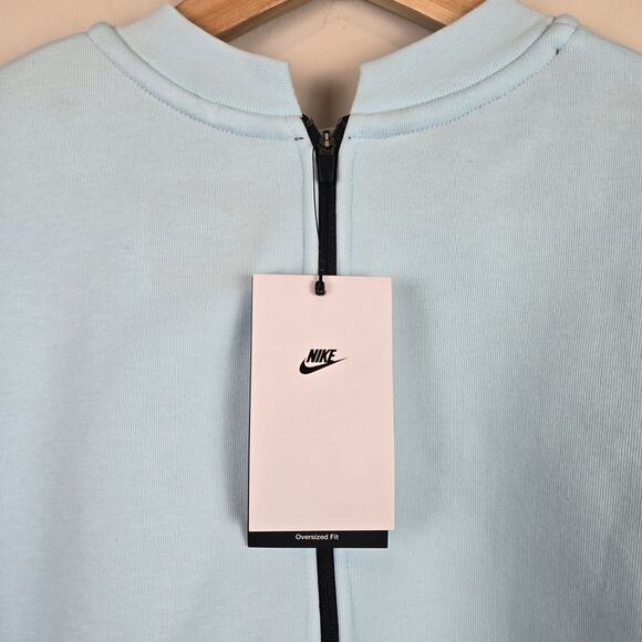 Nike Sportswear Tech Fleece Womens Size L Oversized Short-Sleeve Cropped Top - Picture 4 of 4